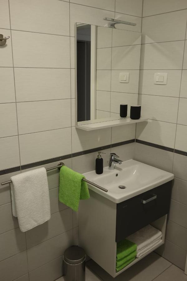 Apartmaji Anita Begunje pri Cerknici Kültér fotó